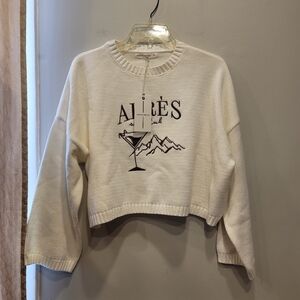 NWT moon & madison Crew Neck Crop Top Sweater - S